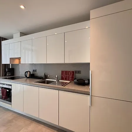 Apartment Earthquake-resistant In Sisli Istanbul